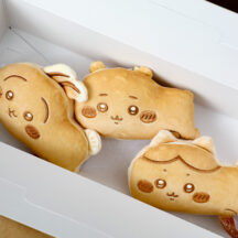 まるで本物みたいなちいかわ焼きのマスコット（各1650円・税込）