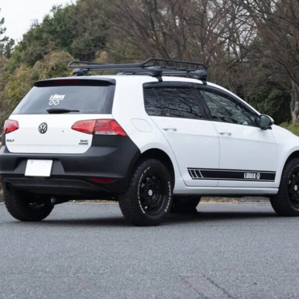 目新しいから中古車に見えない！　人気のフォルクスワーゲンゴルフを“アゲ系カスタム”で新登場！