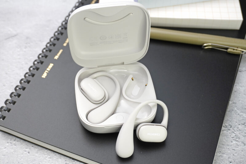 HUAWEI FreeArc 公式サイト価格￥18,800（税込）