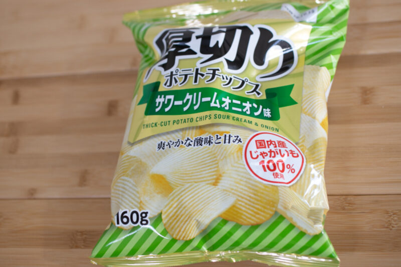 リフレクター素材にポテトチップスのパッケージを使用