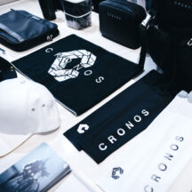 CRONOSやCRONOS BLACKは小物のラインナップも豊富