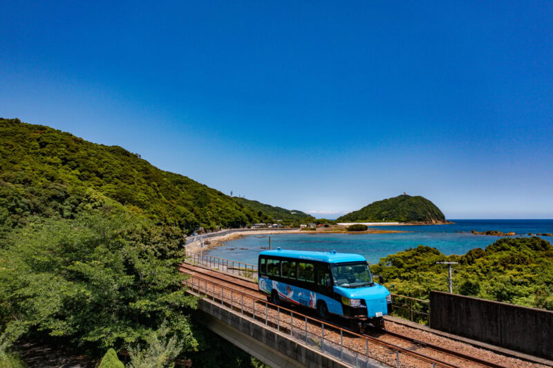 鉄道のガラパゴス化！四国だけで走るユニークな鉄道たち。