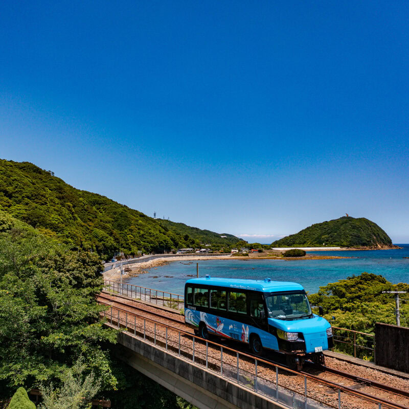 鉄道のガラパゴス化！四国だけで走るユニークな鉄道たち。