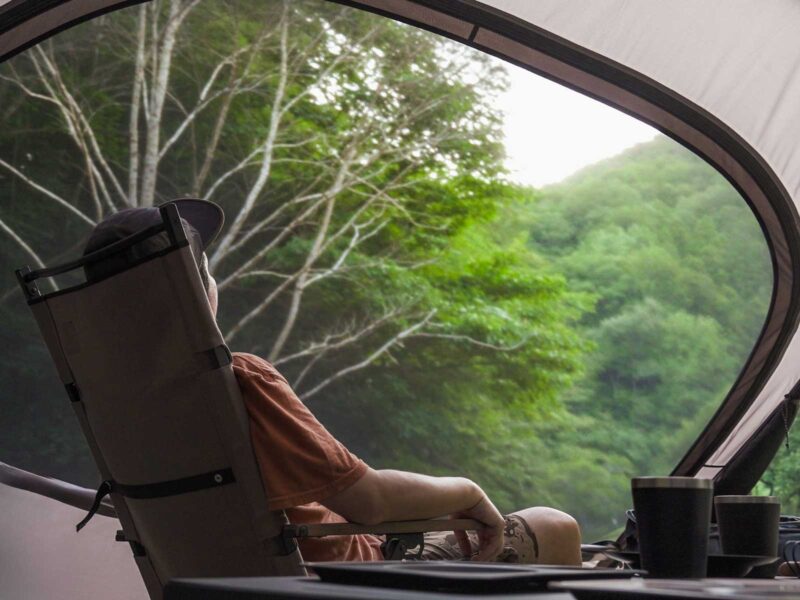 「FELSEN -5th ANNIVERSARY LTD-」はデュオキャンプに対応した2ルーム構造のドームテント