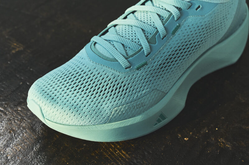 adidas トレッドミル専用シューズ TREADFLOW Climacoolテクノロジー