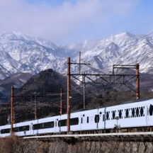 【東武鉄道】新型特急スペーシア X（運行区間:浅草駅⇔ 東武日光駅・鬼怒川温泉駅）©️東武鉄道