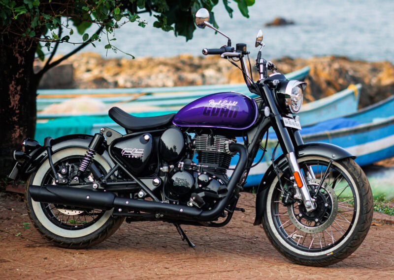 印象的なパープルとブラックをミックスした「Purple Haze（パープル・ヘイズ）」