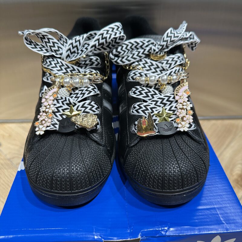 【adidasOriginalsのマストハブ＆定番「SUPERSTAR」「FIREBIRD」】8月8日(金)～10日(日)期間限定カスタマイズイベント