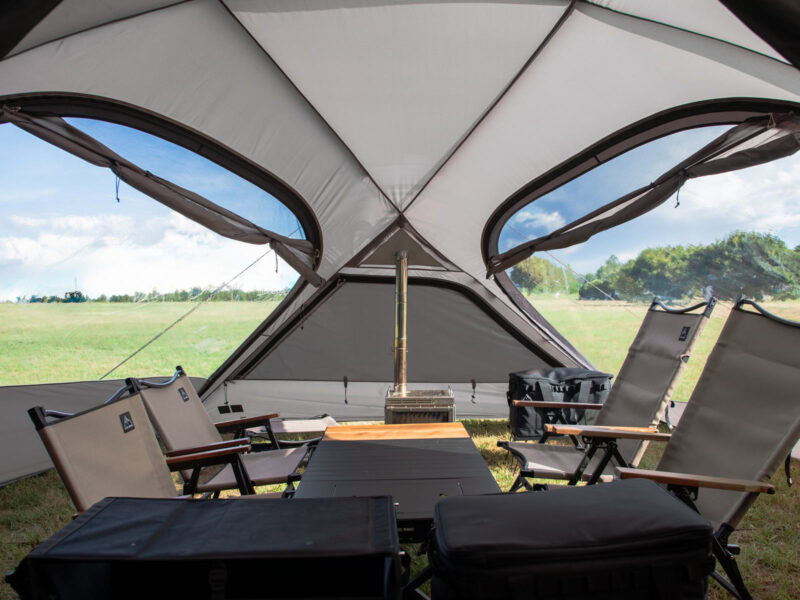 4本ポールで描く美しいシルエットのスペシャルテント「FELSEN-5thANNIVERSARYLTD-」が新登場