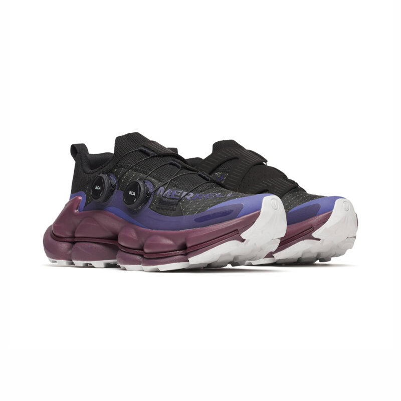 SPEEDARC SURGE BOA (スピードアーク サージ ボア） サイズ [MEN]：25.0cm～28.0cm, 29.0cm, 30.0cm カラー[MEN]：BLACK/OXBLOOD サイズ[WOMEN]：22.5cm～25.5cm カラー[WOMEN]： BLACK/OXBLOOD 販売価格：\35,200 (税込) 販売場所：MERRELL直営店およびMERRELLオンラインストア限定