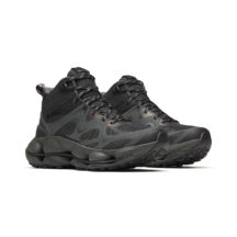 SPEEDARC MATIS MID GORE-TEX® [WOMEN] サイズ：22.5cm～25.5cm カラー：BLACK, CHALK 販売価格：\35,200 (税込) 販売場所：MERRELL直営店、MERRELLオンラインストア、その他MERRELL取扱店