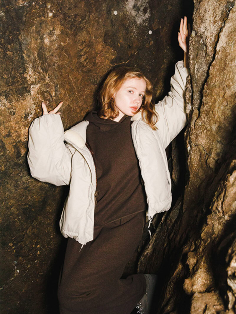 別注 NANGA クラシックダウンジャケット no.:NANGAD1-FEA7 price:¥44,000 (税込) color:BROWN / BLACK size:M / L 発売日:2025年10月末予定