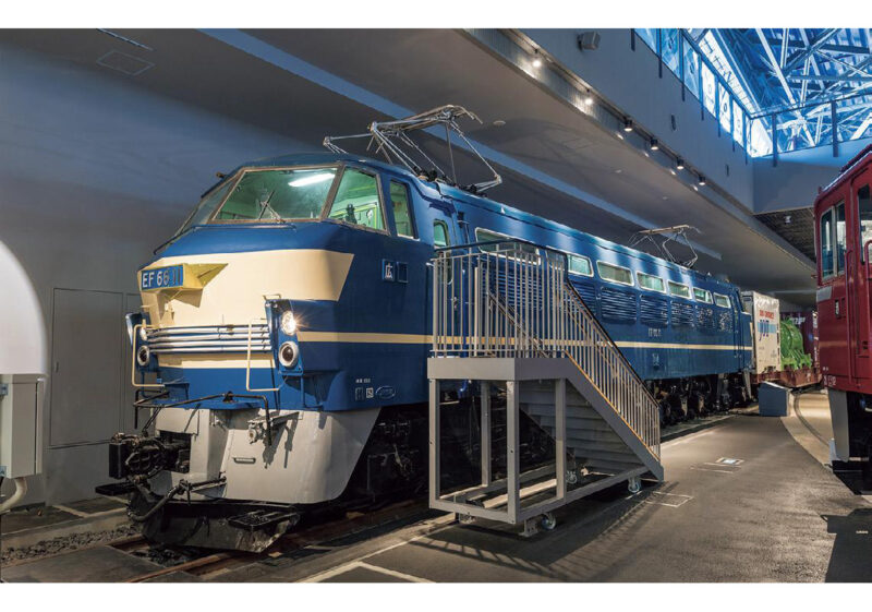 「懐かしの鉄道車両を保存する眼科!?」ブルートレインを牽引していた電気機関車“EF66形”に会える全国のスポット4選