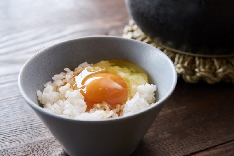 「 SATOYAMA TERRACE」では、地元の旬を味わう特別な食事が用意されます