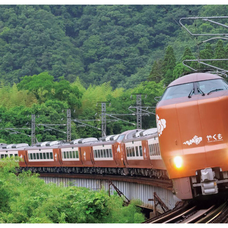 「話題の新型列車ここがすごい」40年ぶりに一新！特急列車“やくも”新型273系が注目される理由を徹底分析