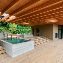 チェックイン前の午前9時から、チェックアウト後の午後12時まで、営業時間内なら何度でも思う存分にサウナを堪能できます