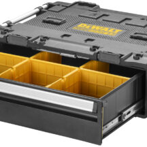 「TOUGHSYSTEM2.0 DXL 深型1段チェスト」は⼤容量47Lで、最⼤積載25Kgで⼤型電動ツールなども収納可能