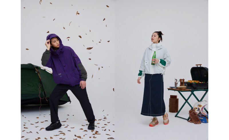 Hooded Taslan Mil Jacketはオーバーサイズシルエットで、1枚で決まる