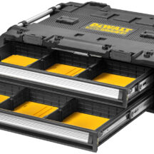 「TOUGHSYSTEM2.0 DXL 浅型2段チェスト」は使いやすい2段構成のチェストで容量42.8L、最⼤積載25Kgで電動ツールなども収納可能