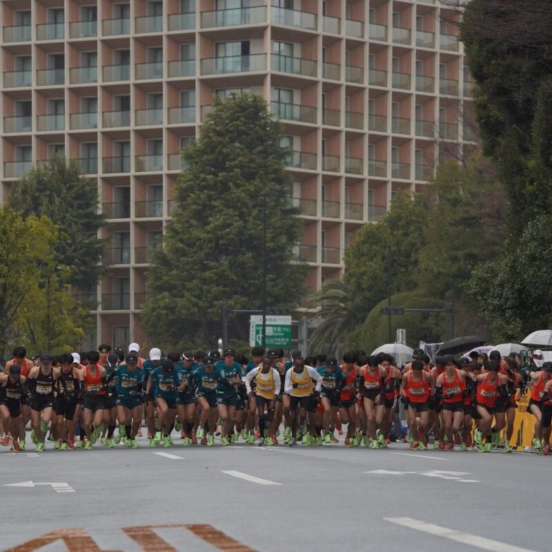 【快適すぎるスニーカー】次世代の一足「adidasSUPERNOVARISE」で神宮外苑を走ってみた！