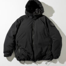 FREAK’S STORE別注HOODIE DOWN JACKET　¥46,200(税込)　【MENS/WOMENS】