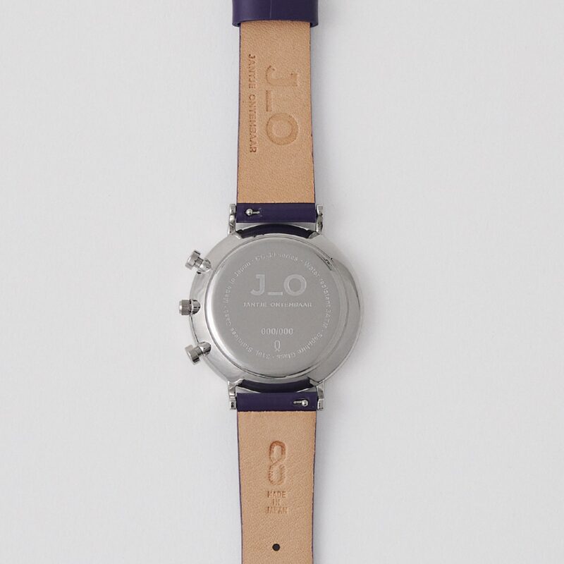 香取慎吾のヤンチェ_オンテンバール（JANTJE_ONTEMBAAR）とノット（KNOT）のコラボレーション　J_O×Knotウォッチ　裏蓋