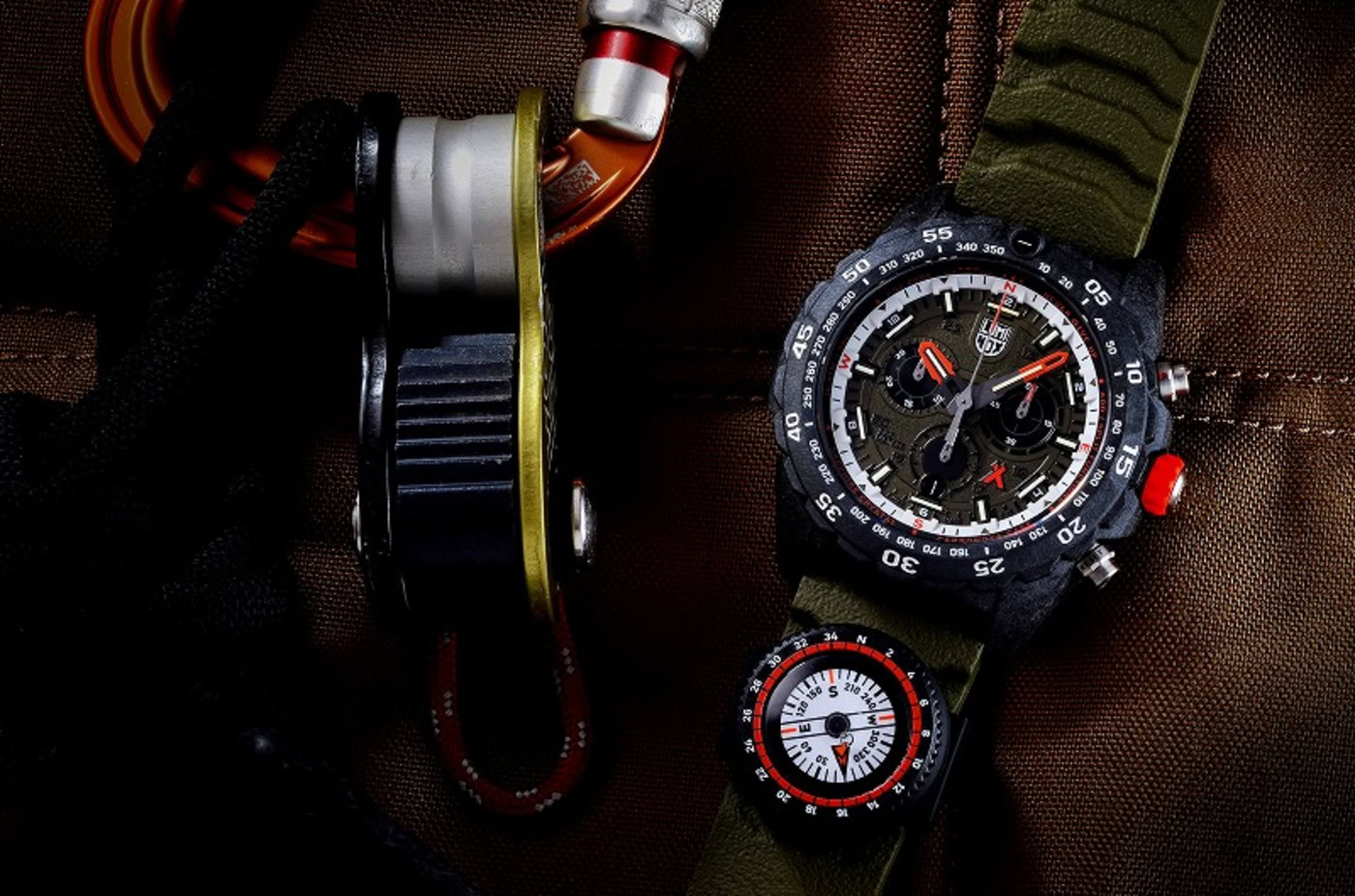生産終了品】LUMINOX LETHER BACK~ ミリタリーウォッチ 【公式通販】
