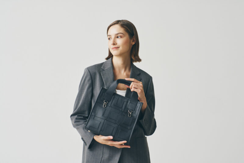 Tsugi Craft by TOYOTA UPCYCLE 9-Handbag Medium