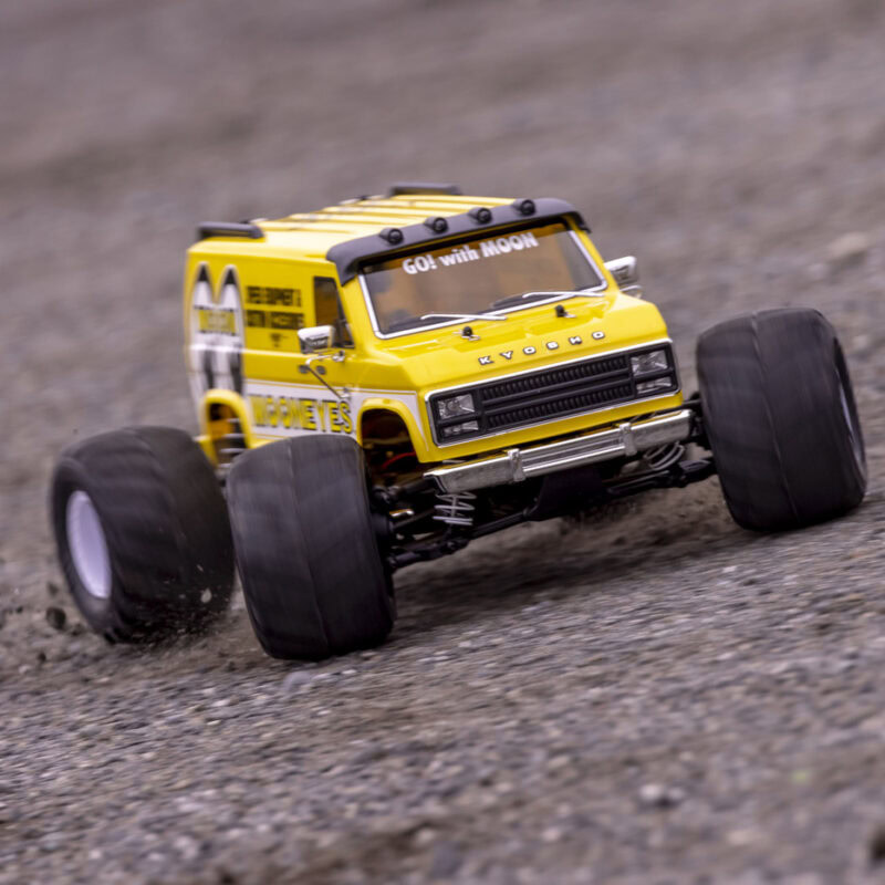 カスタムの世界的ブランド「MOONEYES」と日本発信の模型ブランド「京商」がコラボ！走行性能なラジコンカー登場！