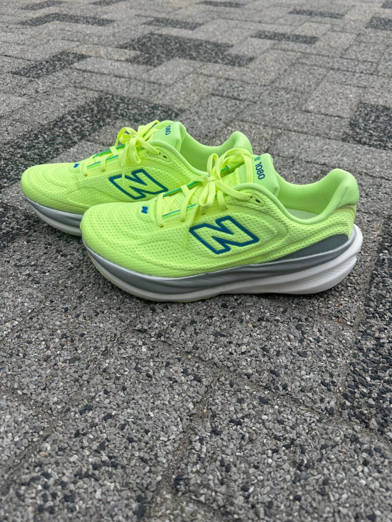新素材のミッドソールを搭載！ニューバランスの「1080v15」は、デイリーランをさらに快適に、より長く走れる一足！