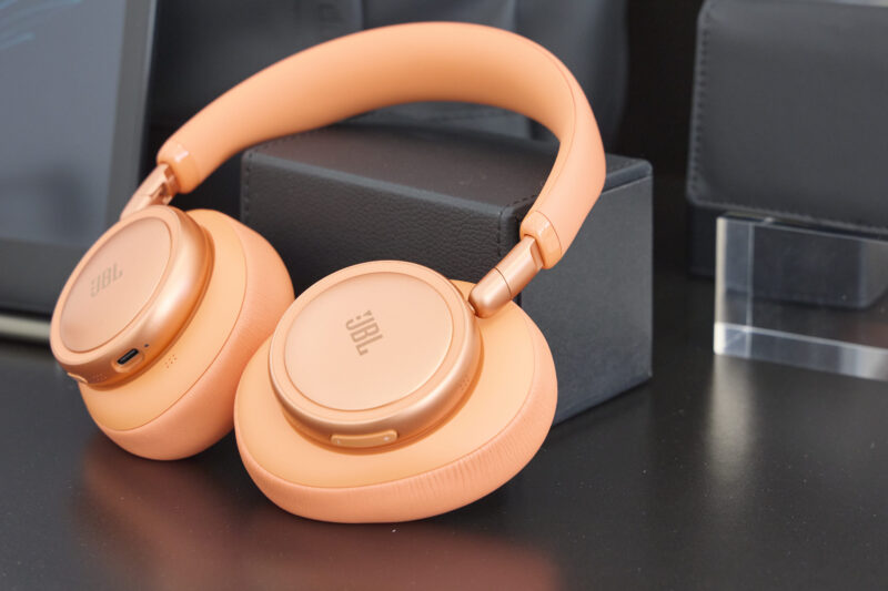 JBL Live 780NC オレンジ