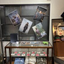 「MOOJI MOOJI」のカタログビジュアル