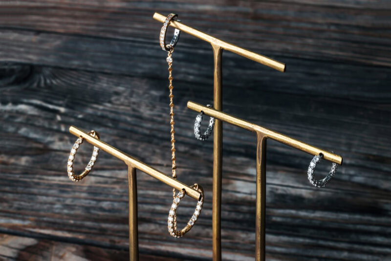 フープピアス、イヤーカフ